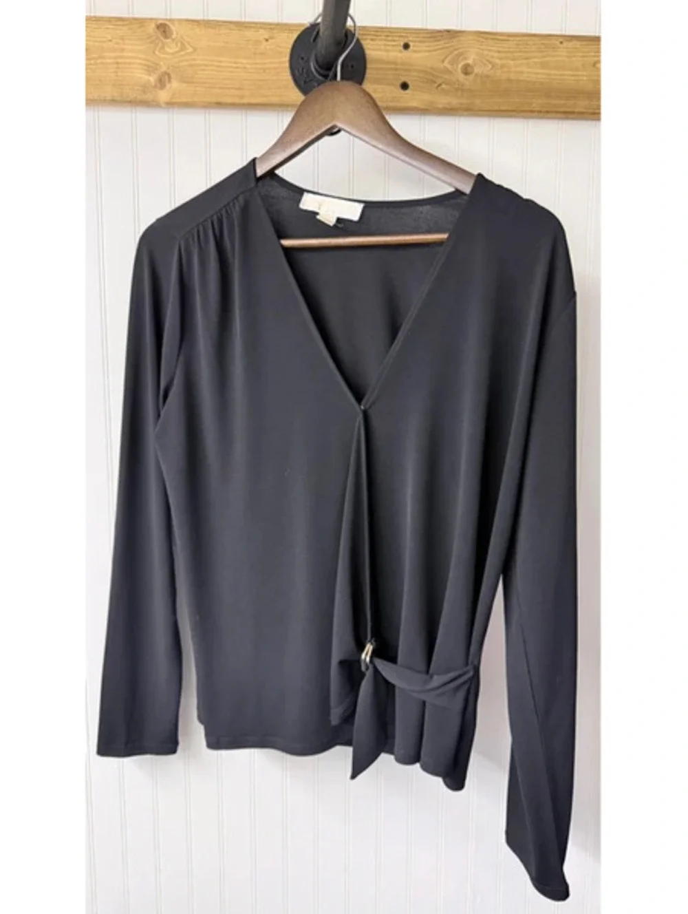 Michael Kors long-sleeve wrap blouse faux-wrap ring-accent gold black large